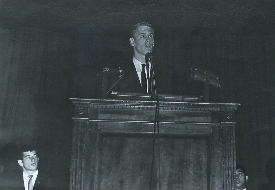 Steve Sasson giving a speech in Brooklyn Technical High School in 1968.  As Longfellow president, Sasson addresses the student body with enthusiasm.