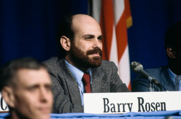 Former hostage, Barry Rosen, speaking at the West Point US Military Academy on January 27, 1981